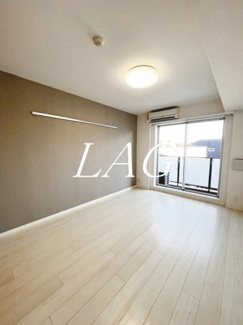 【居間・リビング】 | スプレスター平和台 | 洋室のお部屋です。
