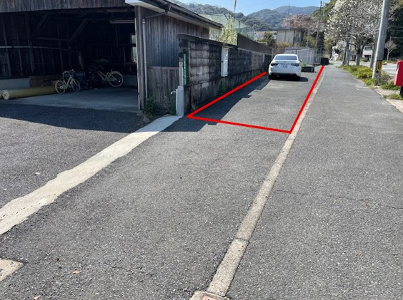 黒川東一丁目（C-21）の駐車場