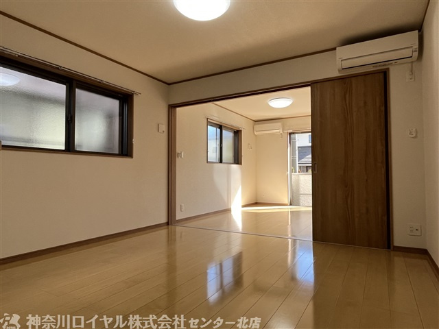 【居間・リビング】