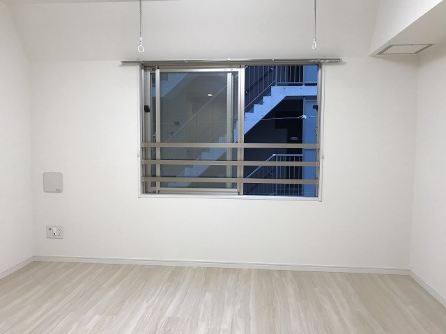 ラフィーネ音羽 東棟の和室