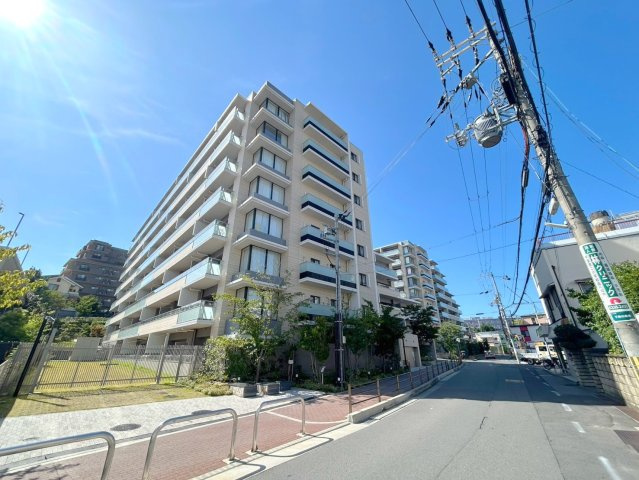 シエリアシティ千里山の外観