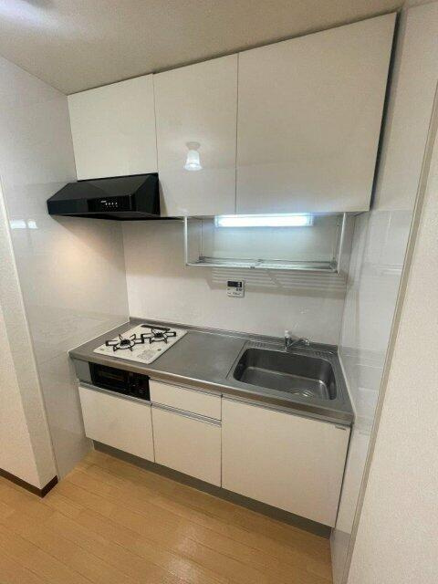 ピアレス下北沢Ａのキッチン|お料理しやすいキッチンです