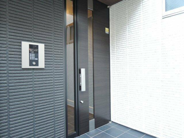 グランシャリオ三軒茶屋の玄関|玄関です
