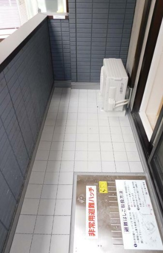 【バルコニー】