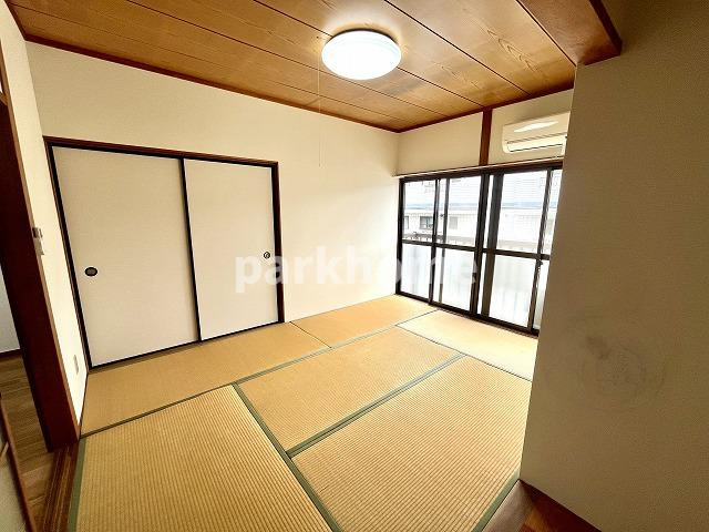 ハイツ栄の和室|和室、ちょっとしたくつろぎスペースにいかがでしょうか