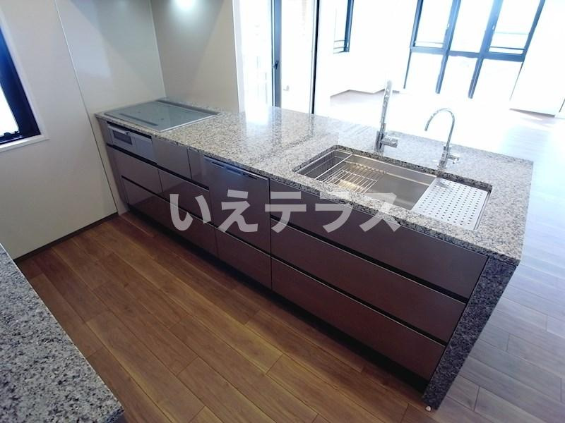 シエリア神戸北野坂のキッチン