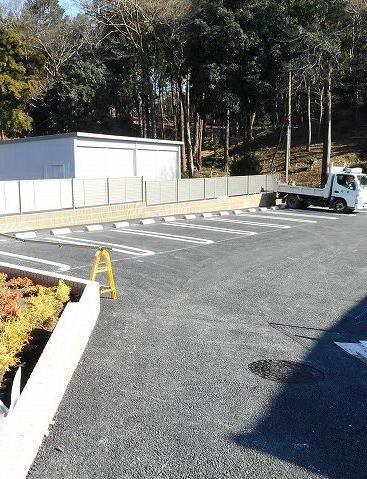 レスポワールの駐車場|カースペースがあります