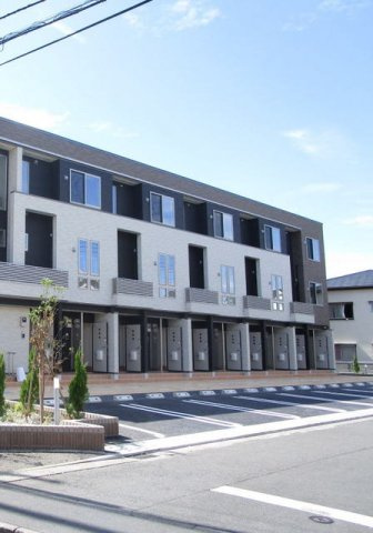 セントラル　ホームズ　立川　Ⅱの駐車場|駐車場があるので、車を買う予定の方も安心です