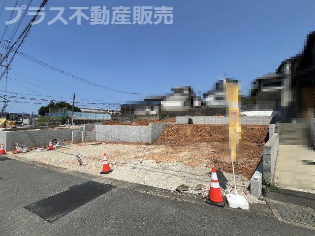 【外観】 | 福岡市博多区浦田1丁目11期　5号棟（全5棟）【仲介手数料無料・0円】 | 現地写真。プラス不動産販売なら、現場の全ての棟をまとめてご見学頂けます。