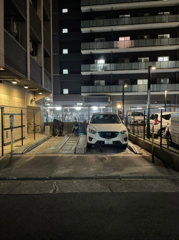 ライブコート千種　名古屋市賃貸 仲介手数料無料の駐車場