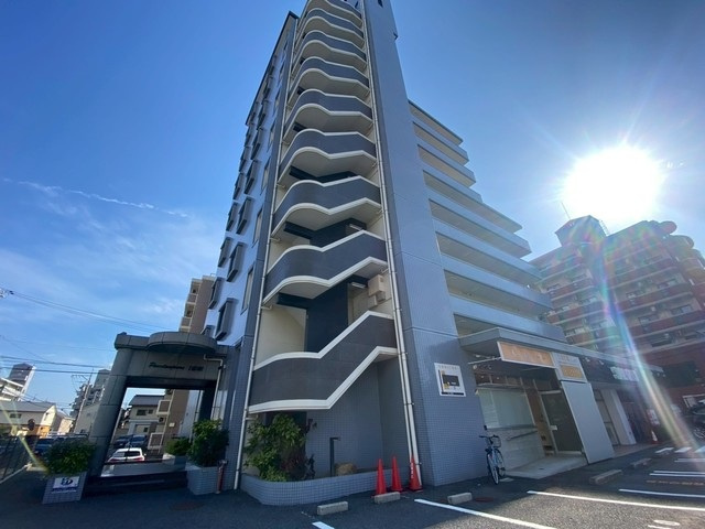プーテゥジュール1番街の外観