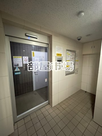 リヴシティ上野入谷のロビー