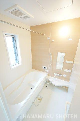 ネオ君塚戸建の浴室|物件、駅でお待ち合わせでのご案内歓迎！