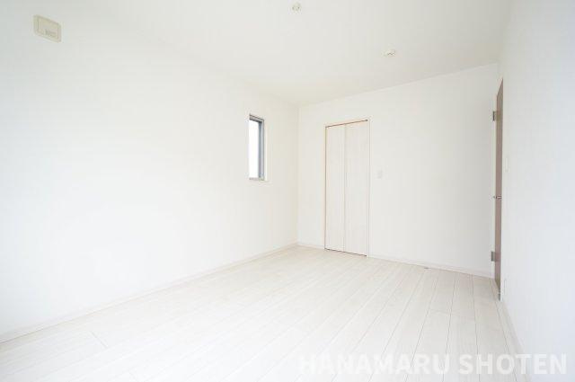 ネオ君塚戸建の寝室|物件、駅でお待ち合わせでのご案内歓迎！