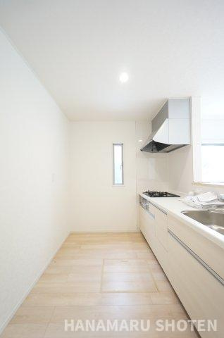 Kolet四街道#05のキッチン|物件、駅でお待ち合わせでのご案内歓迎！