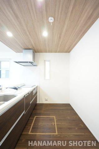 Kolet四街道和良比のキッチン|物件、駅でお待ち合わせでのご案内歓迎！