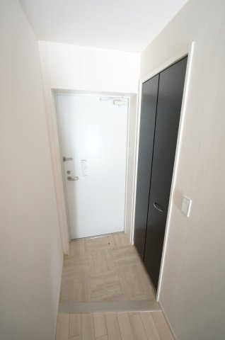 リゾーマおゆみ野の玄関|ご見学・ご契約時の送迎可能！