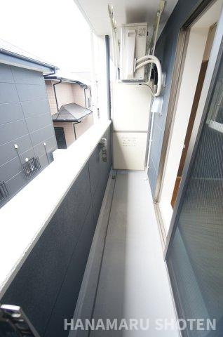 コスモスのバルコニー|物件、駅でお待ち合わせでのご案内歓迎！