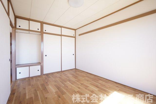 第二みつわ台ハイツDの洋室|物件、駅でお待ち合わせでのご案内歓迎！