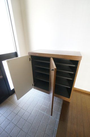 レジデンスヤマダ テラスハウスの収納|オンライン対能応可！