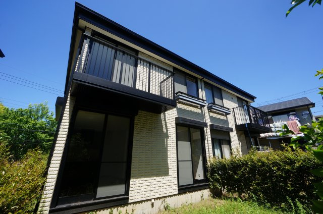 レジデンスヤマダ テラスハウスの外観|物件、駅でお待ち合わせでのご案内歓迎！