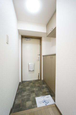 ファインビュー千葉の玄関|ご見学・ご契約時の送迎可能！