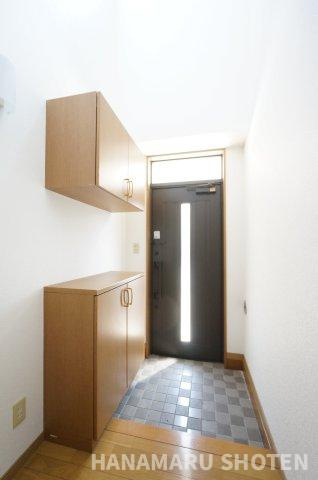 プレジールF・Eの玄関|物件、駅でお待ち合わせでのご案内歓迎！