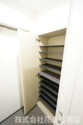 ミリアビタ大森台の玄関