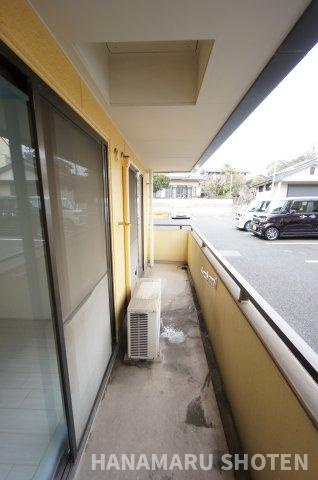 グリーンビラのバルコニー|水曜日、営業時間外もご相談ください！