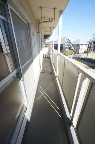ビレッジハウス市原4号棟のバルコニー|水曜日、営業時間外もご相談ください！