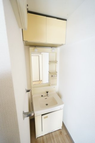 ビレッジハウス市原4号棟の洗面所|オンライン対能応可！