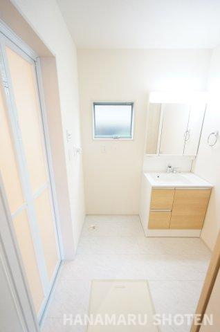 マイホームネクスト中央区寒川町の洗面所|物件、駅でお待ち合わせでのご案内歓迎！
