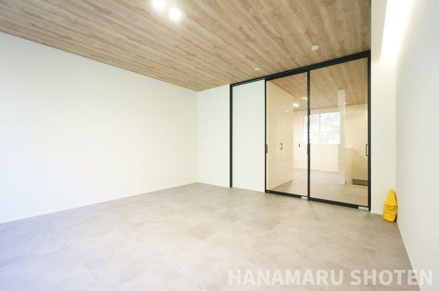 MyHome RELAXAの居間・リビング|物件、駅でお待ち合わせでのご案内歓迎！
