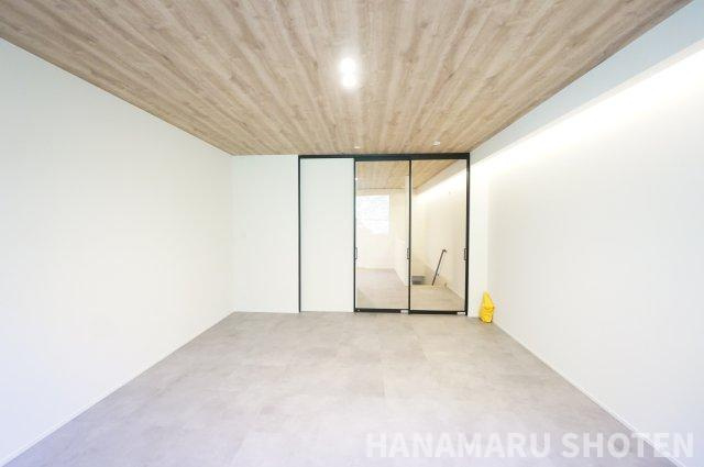 MyHome RELAXAの洋室|物件、駅でお待ち合わせでのご案内歓迎！