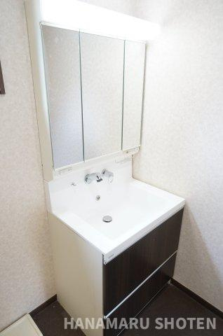 BG1の独立洗面台|物件、駅でお待ち合わせでのご案内歓迎！