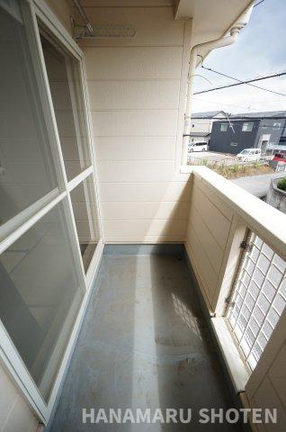 TフラットBのバルコニー|物件、駅でお待ち合わせでのご案内歓迎！