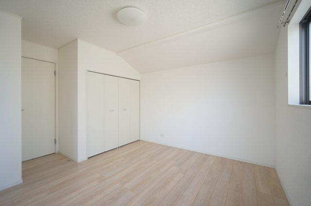 星久喜町戸建　の寝室|諸条件、交渉などお任せ下さい！