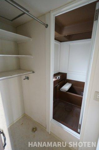 高津戸町戸建貸家の洗面所|物件、駅でお待ち合わせでのご案内歓迎！
