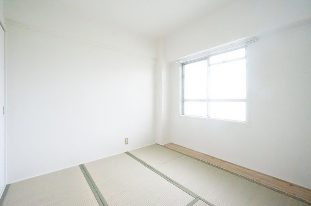 ビレッジハウス愛生4号棟の和室|諸条件、交渉などお任せ下さい！