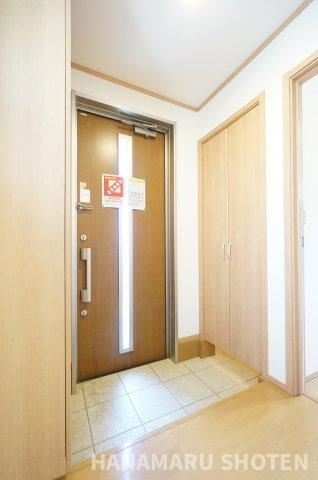グランフェリシアの玄関|物件、駅でお待ち合わせでのご案内歓迎！