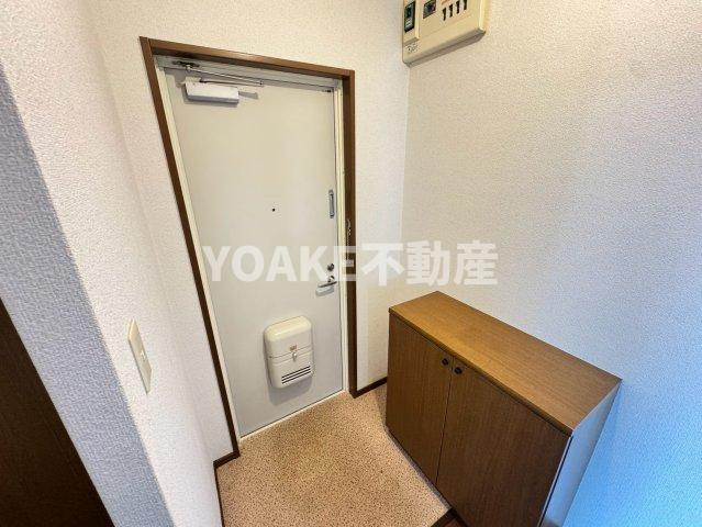 ベルハイツＣ棟の玄関
