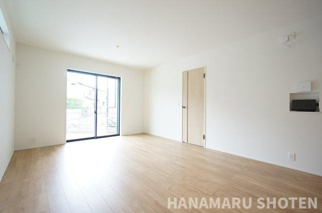 リナージュL　千葉花見川区作新台2丁目の居間・リビング|物件、駅でお待ち合わせでのご案内歓迎！