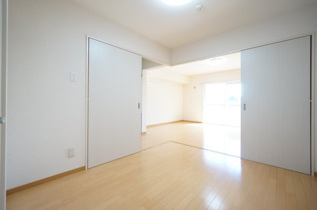 サンライズ鎌取の洋室|詳細、ご不明点等、お気軽にご連絡ください！