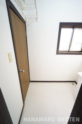 千葉市中央区松ヶ丘町貸家(JTI)の洗面所|ご見学・ご契約時の送迎可能！