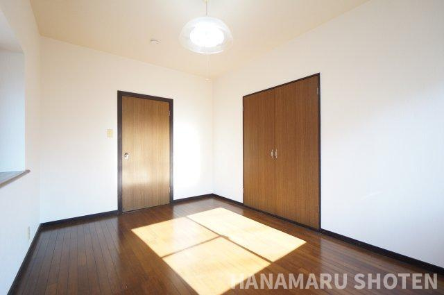 千葉市中央区松ヶ丘町貸家(JTI)の洋室|水曜日、営業時間外もご相談ください！