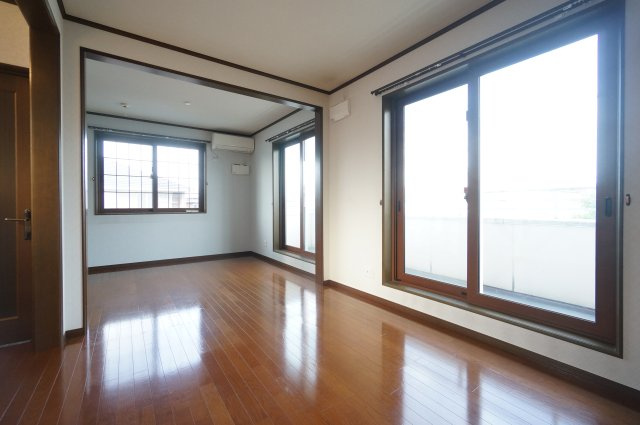 浜野町貸家　の洋室|詳細、ご不明点等、お気軽にご連絡ください！