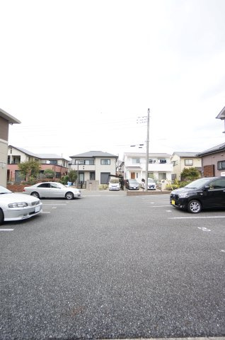 フォレスト・グレイスの駐車場|詳細、ご不明点等、お気軽にご連絡ください！