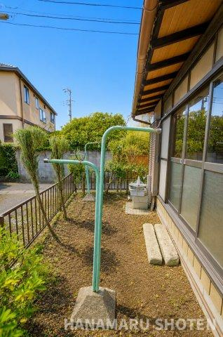 道場南戸建のバルコニー|物件、駅でお待ち合わせでのご案内歓迎！