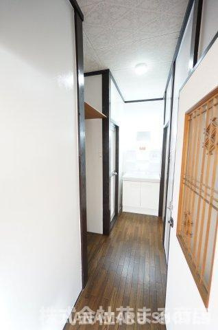 道場南戸建の洗面所|物件、駅でお待ち合わせでのご案内歓迎！