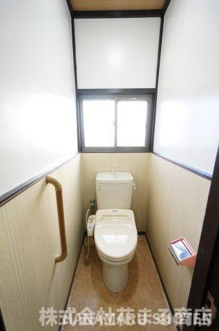 道場南戸建のトイレ|物件、駅でお待ち合わせでのご案内歓迎！